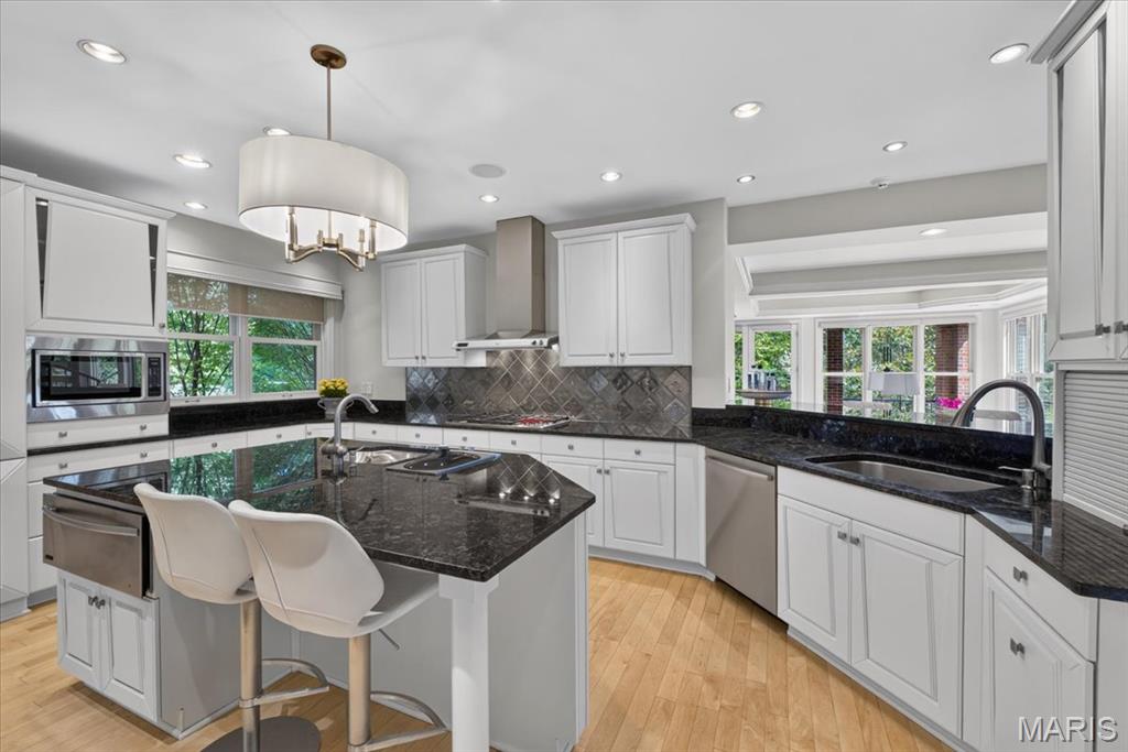 44 Broadview Drive
