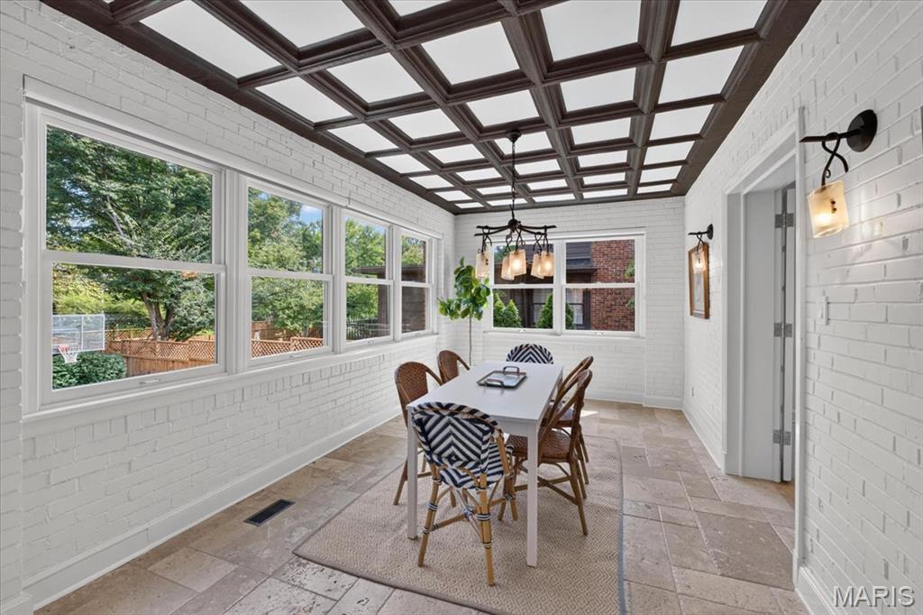 44 Broadview Drive