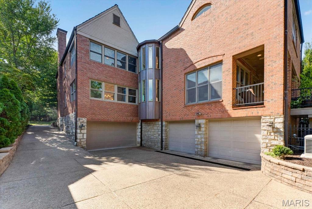 44 Broadview Drive