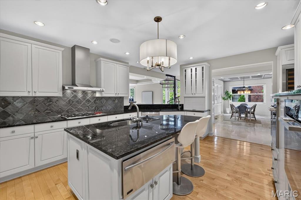 44 Broadview Drive