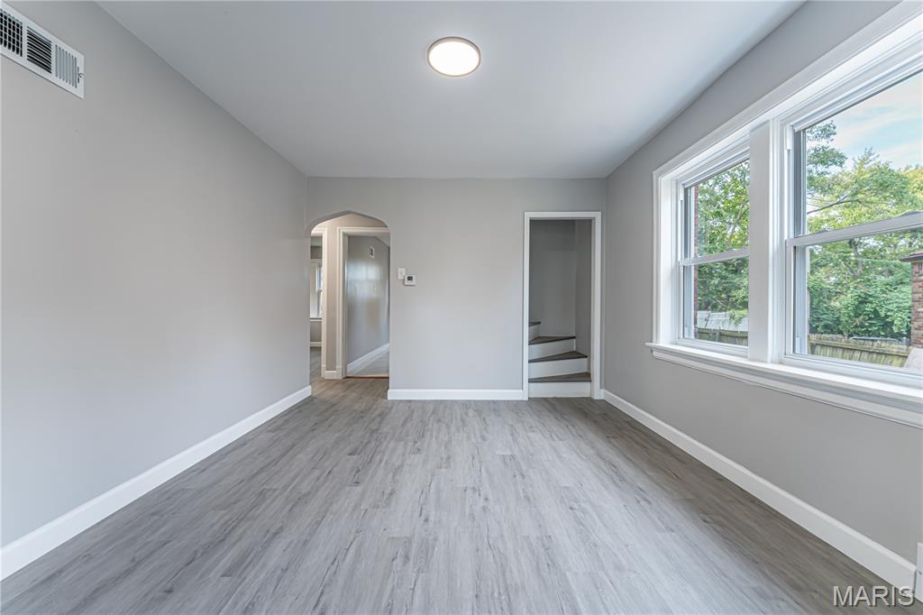 1284 Sells Avenue