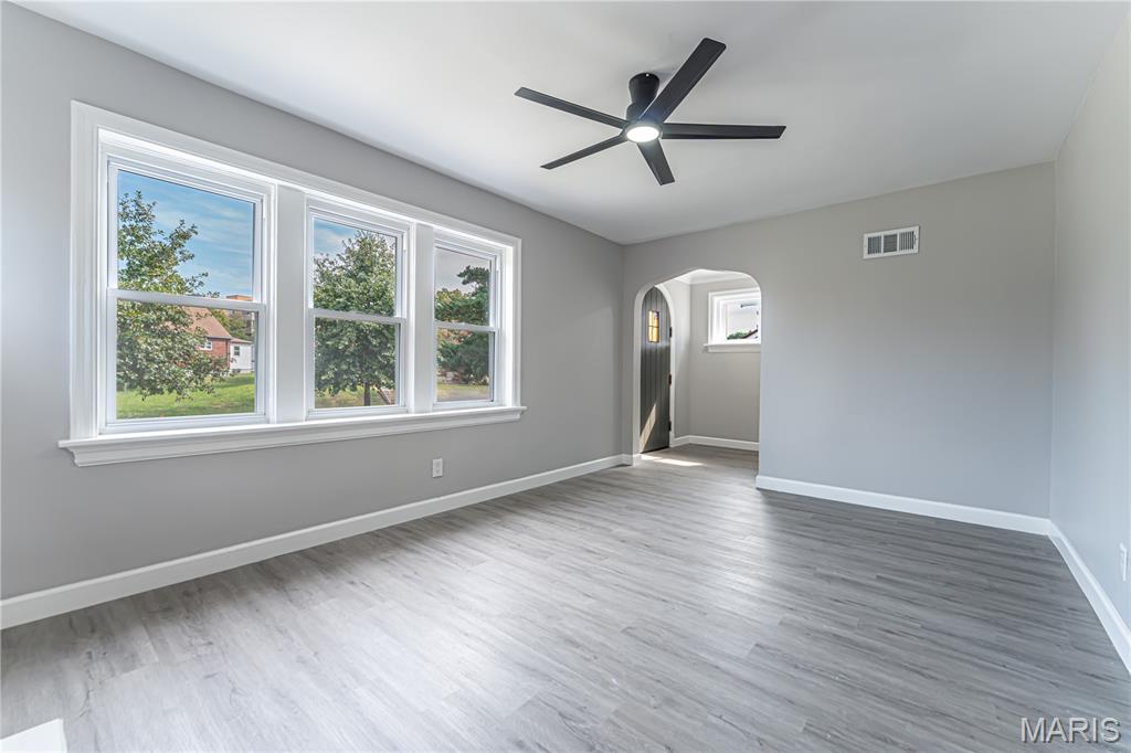 1284 Sells Avenue