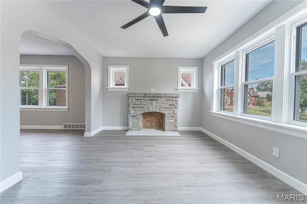1284 Sells Avenue