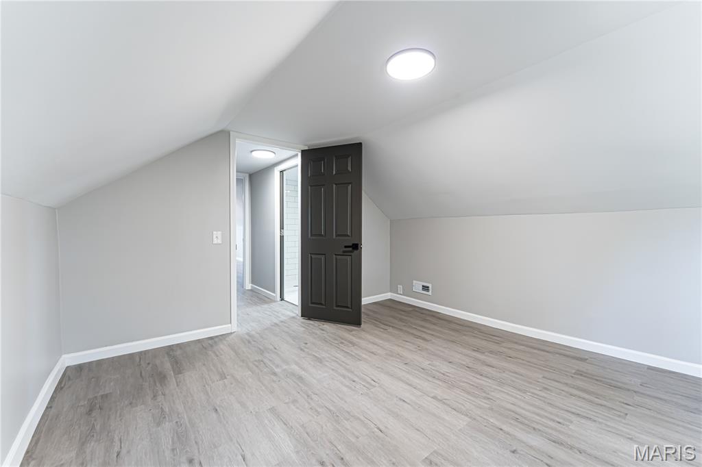 1284 Sells Avenue