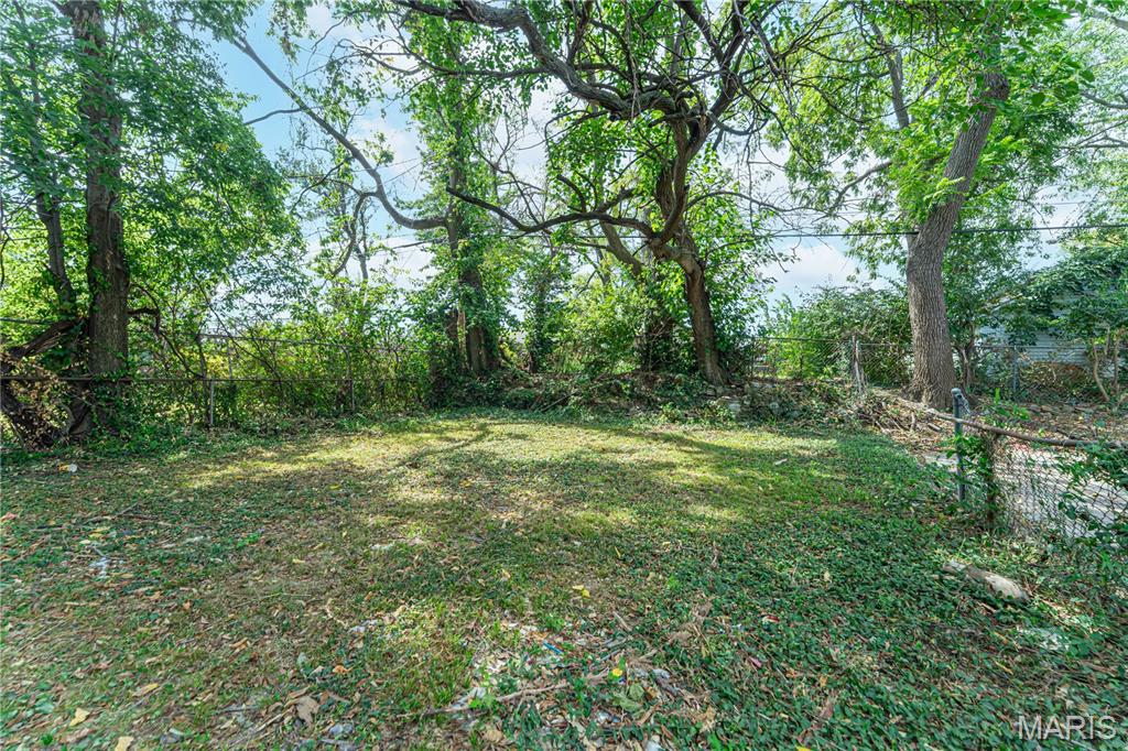 1284 Sells Avenue