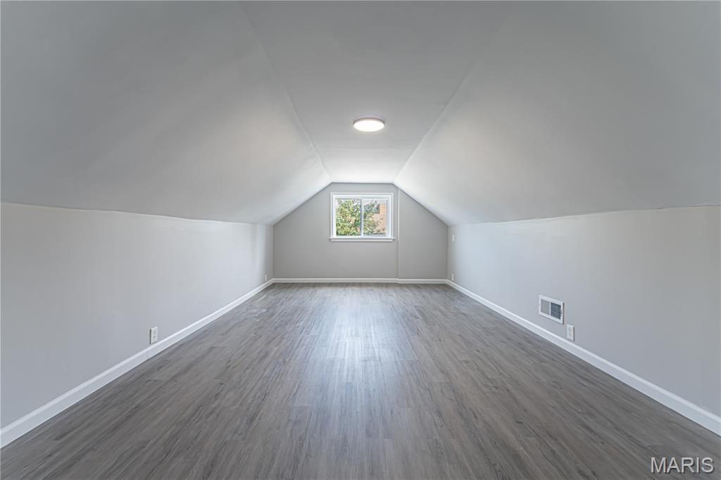 1284 Sells Avenue