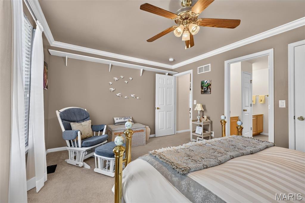 708 Lakeshore Manor Ct Court
