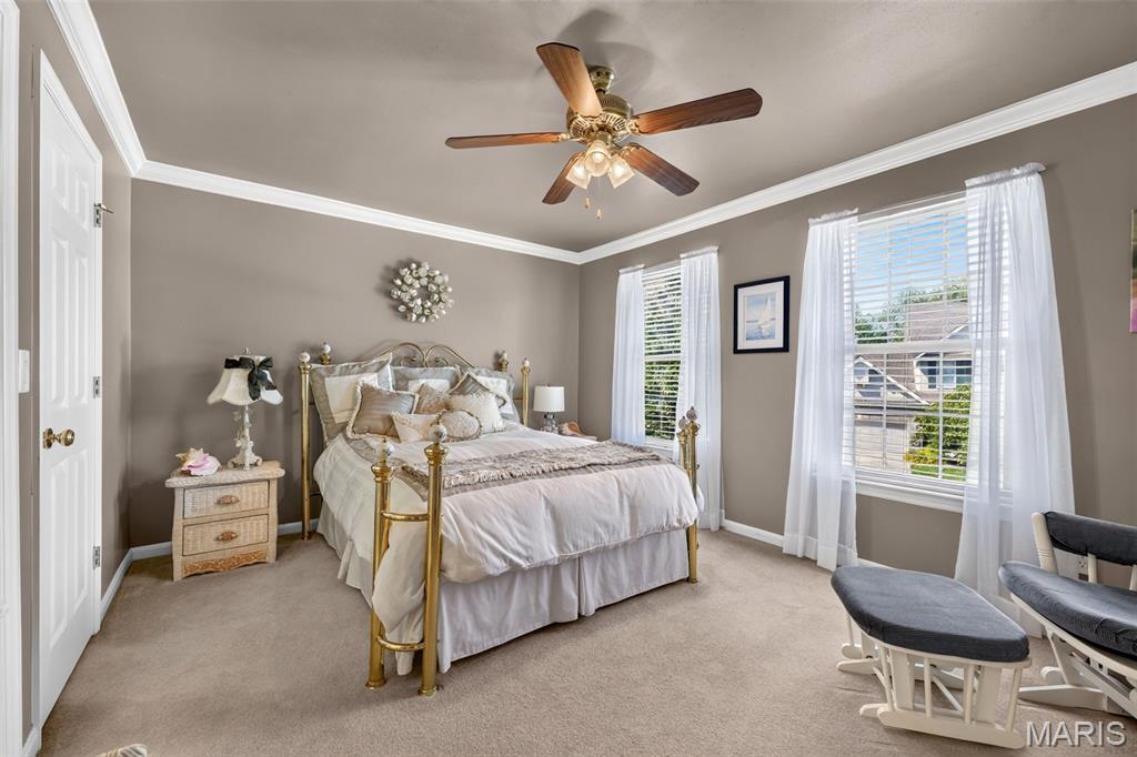 708 Lakeshore Manor Ct Court