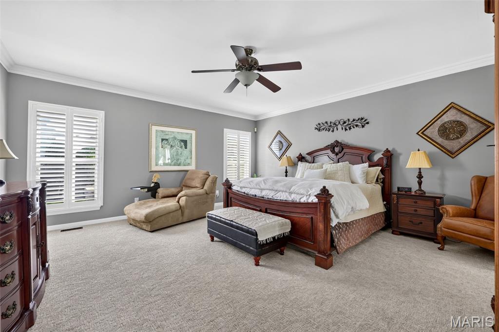 708 Lakeshore Manor Ct Court