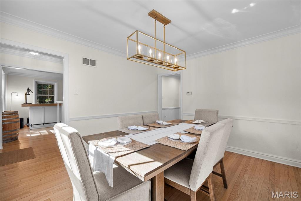 225 Parkland Avenue