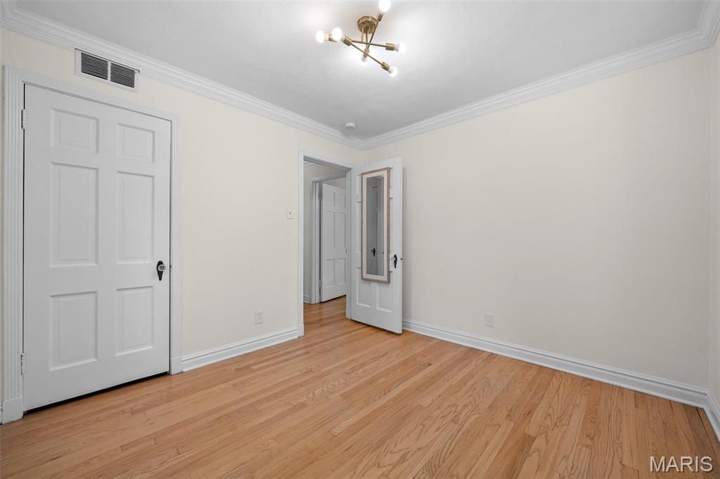225 Parkland Avenue