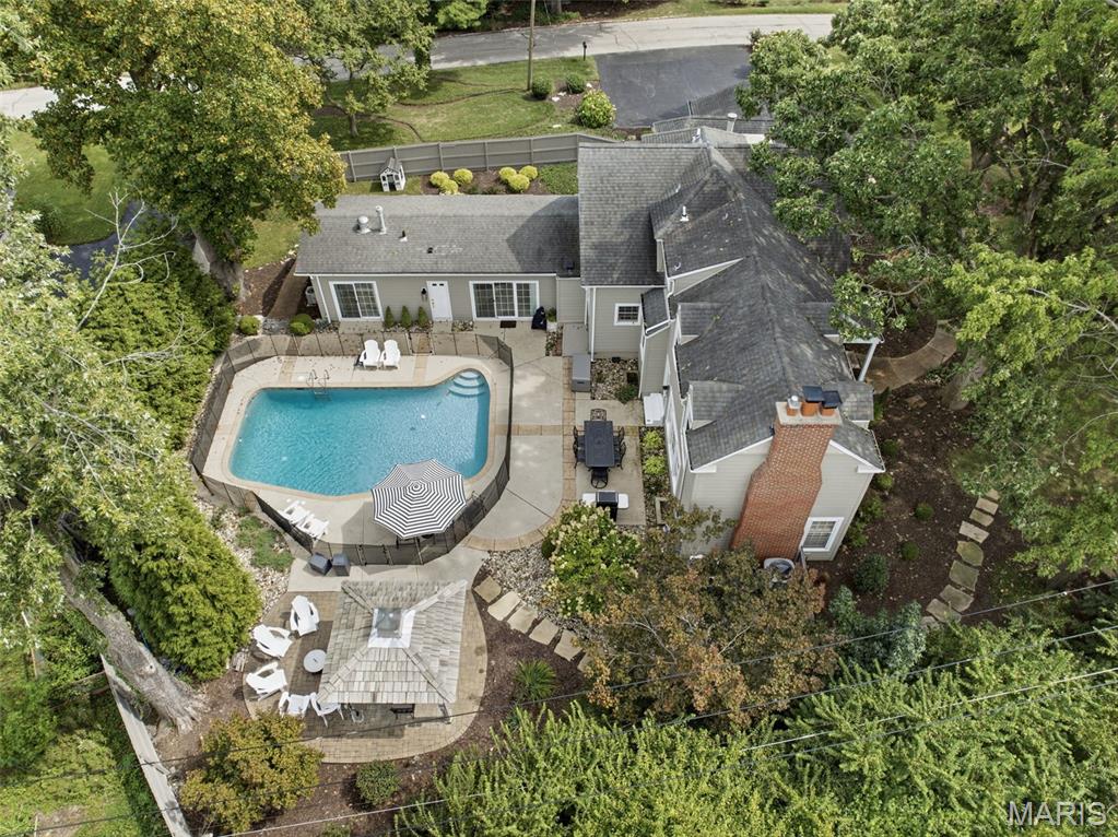 9321 Old Bonhomme Road
