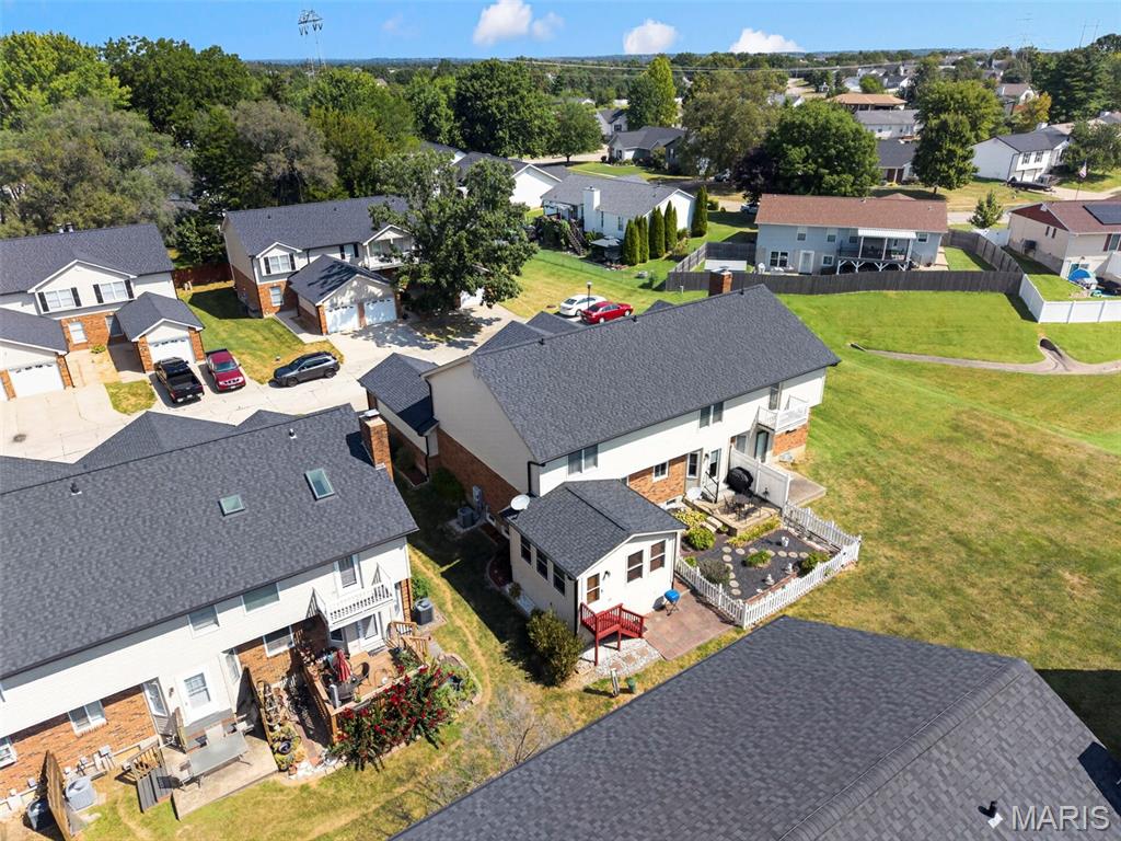 222 Deer Hollow Court Unit: 17