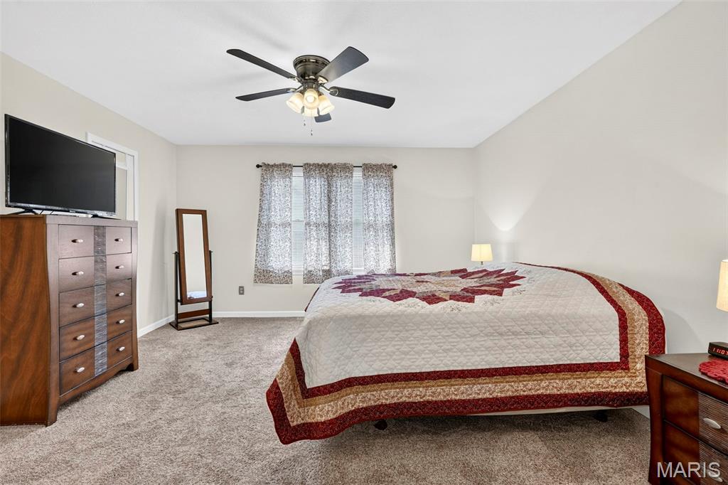 222 Deer Hollow Court Unit: 17