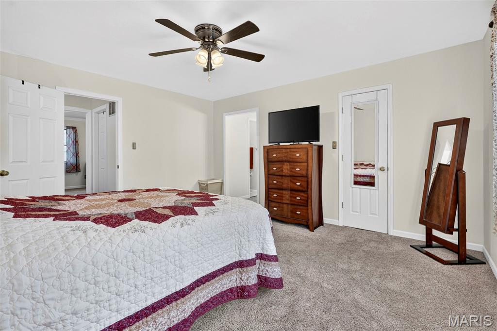 222 Deer Hollow Court Unit: 17