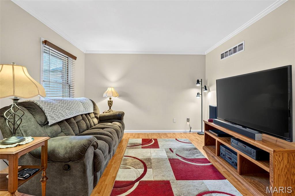 222 Deer Hollow Court Unit: 17
