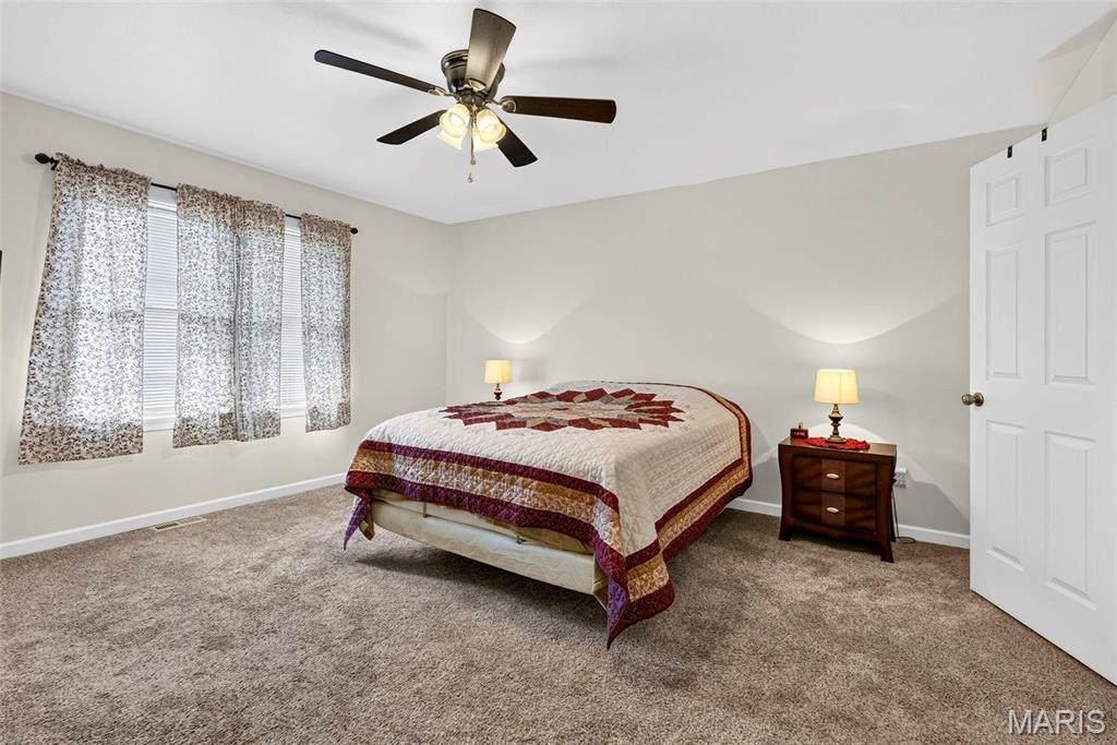 222 Deer Hollow Court Unit: 17