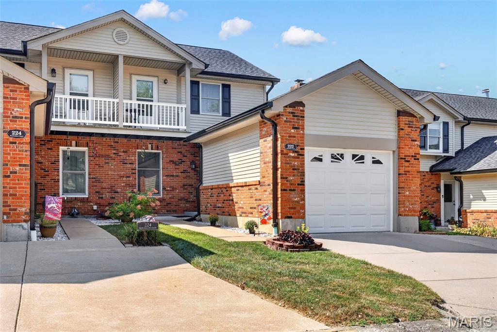 222 Deer Hollow Court Unit: 17