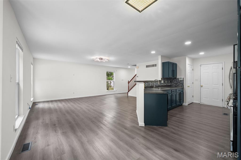 209 Waterside Crossing Court