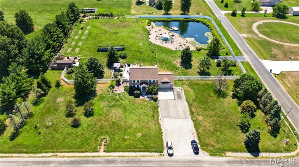 7704 Grove Road