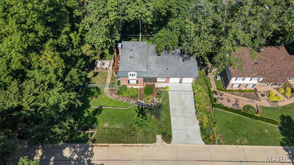 1113 Dunwoody Drive