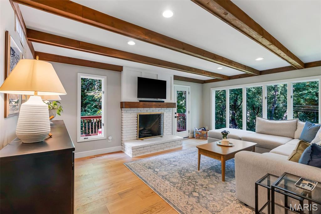 1113 Dunwoody Drive