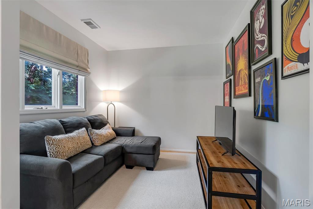 1113 Dunwoody Drive