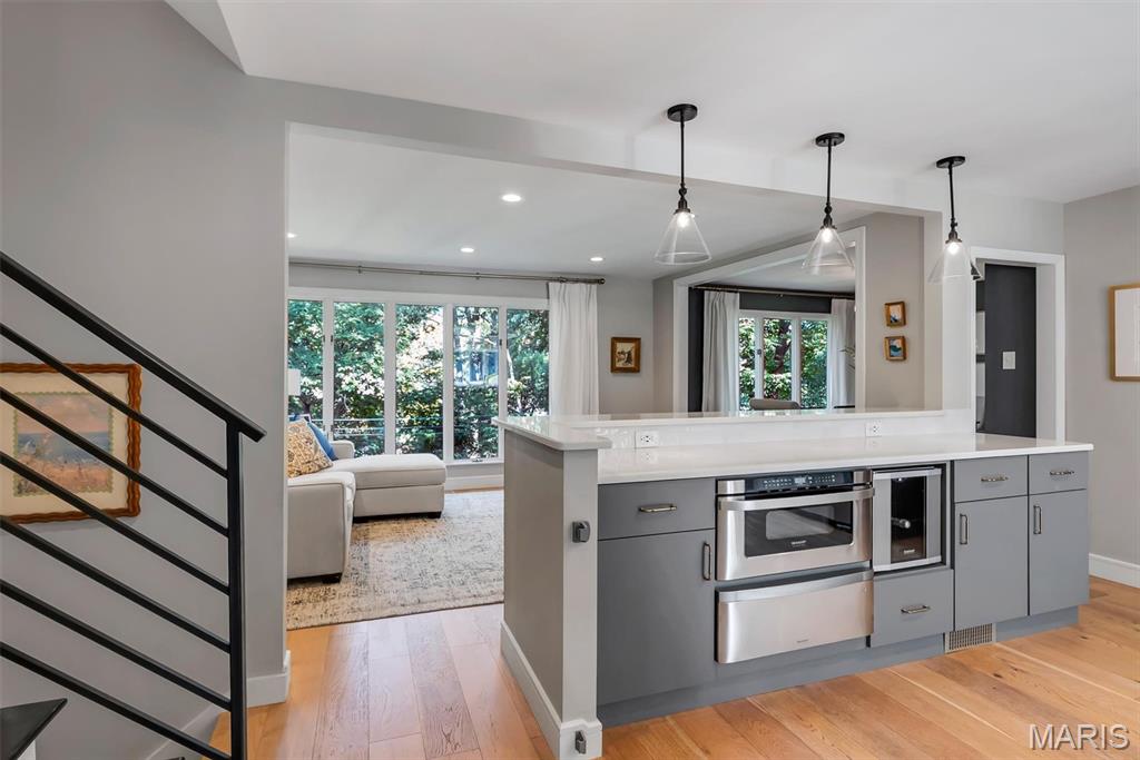 1113 Dunwoody Drive