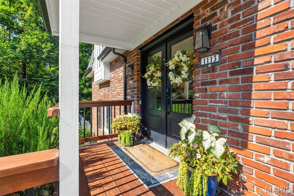1113 Dunwoody Drive