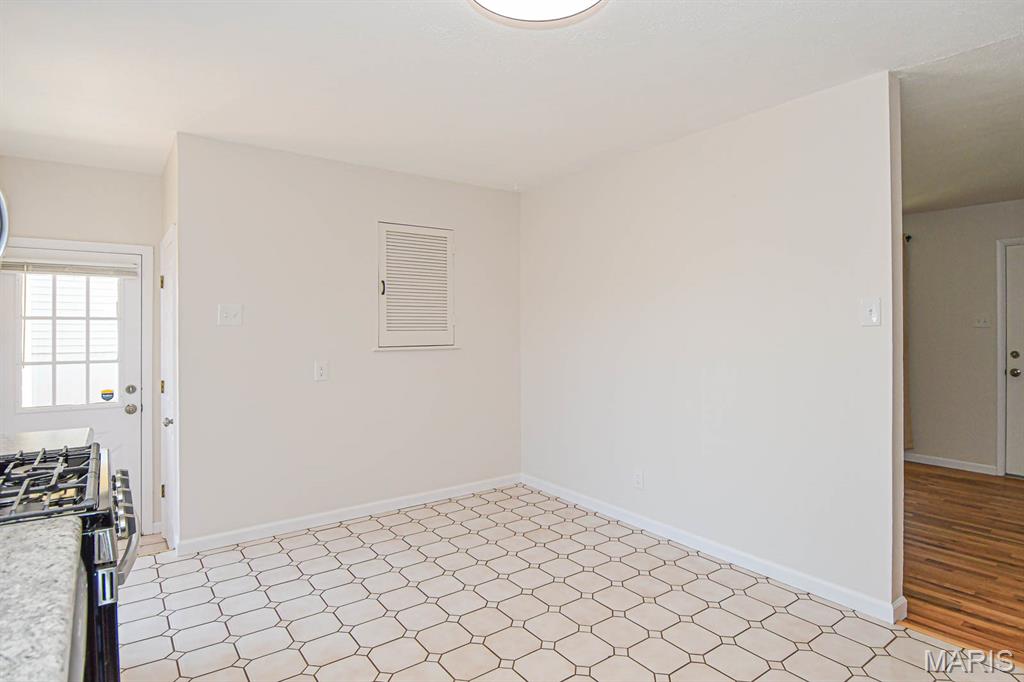 2006 Mark Anthony Drive