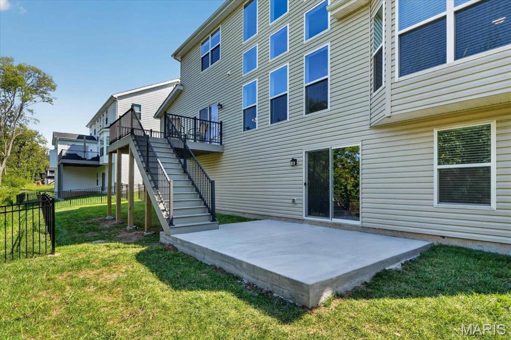 823 Silver Buck Lane