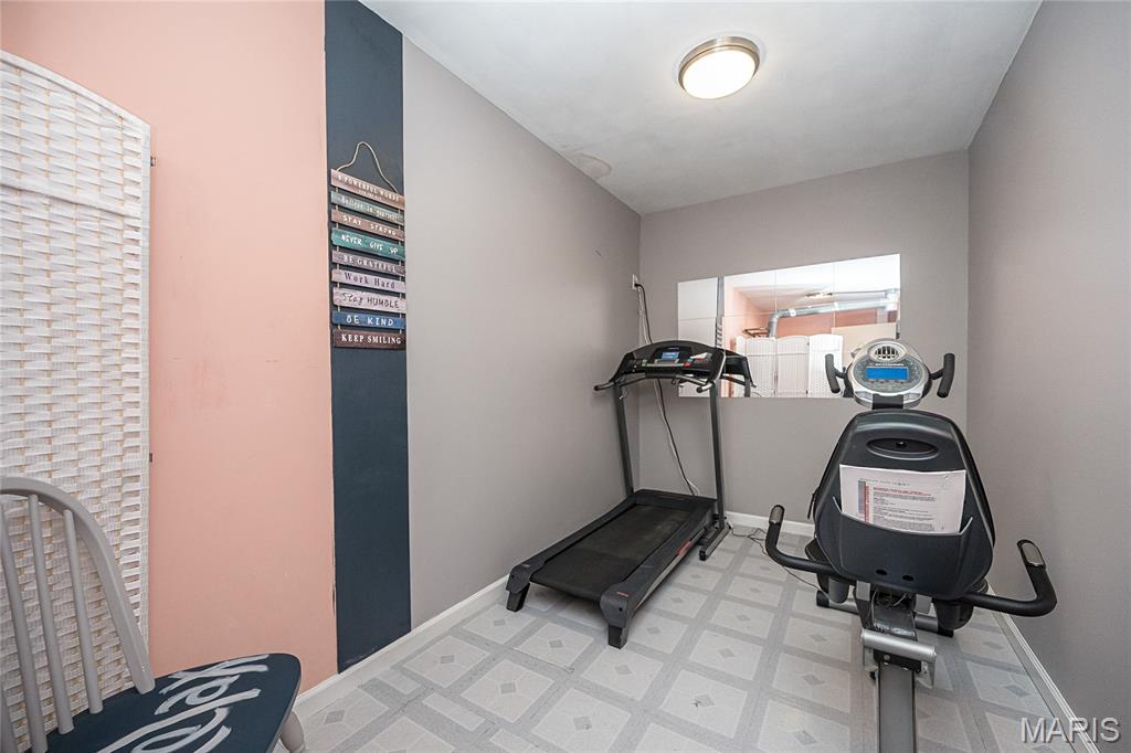 590 Sarah Lane Unit: 401