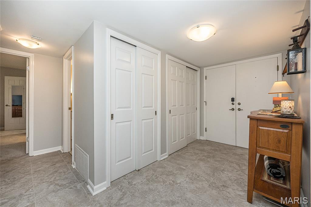 590 Sarah Lane Unit: 401