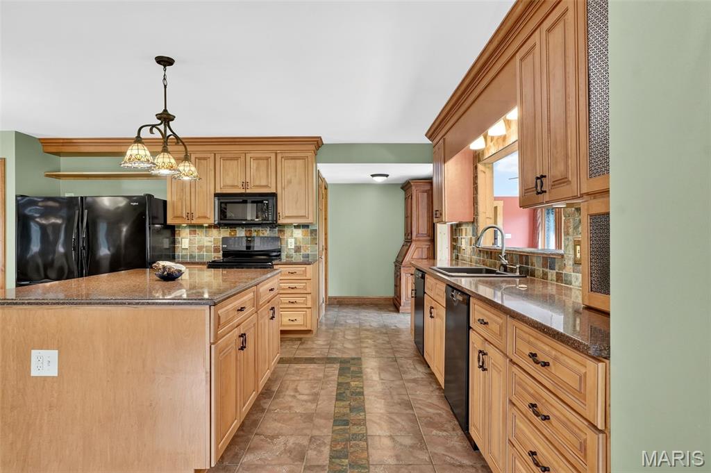 6388 Salamone Road