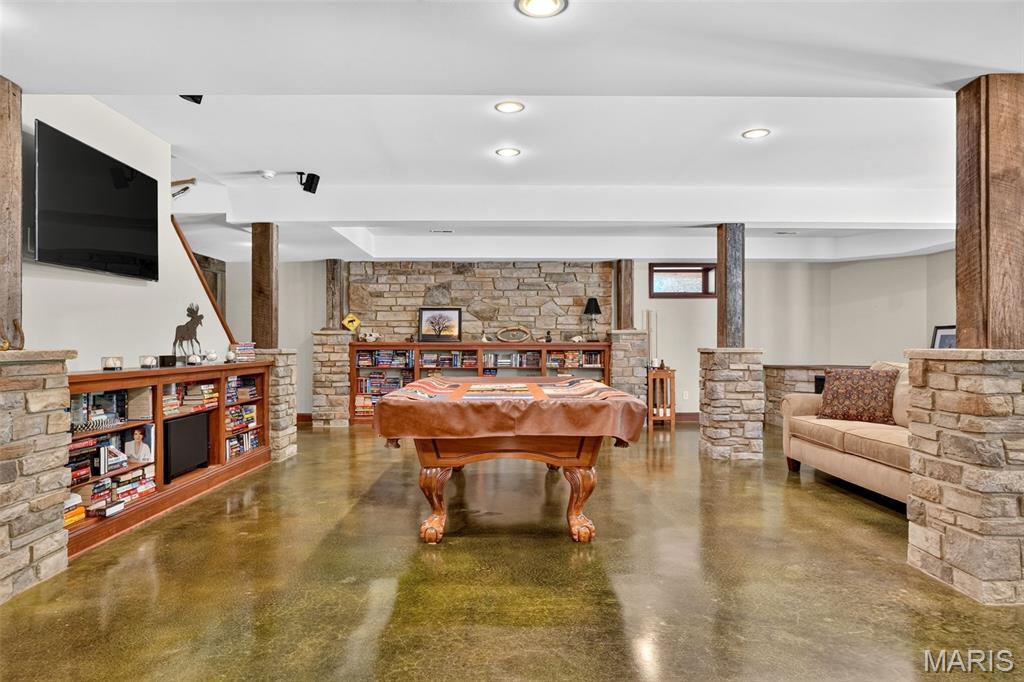6388 Salamone Road