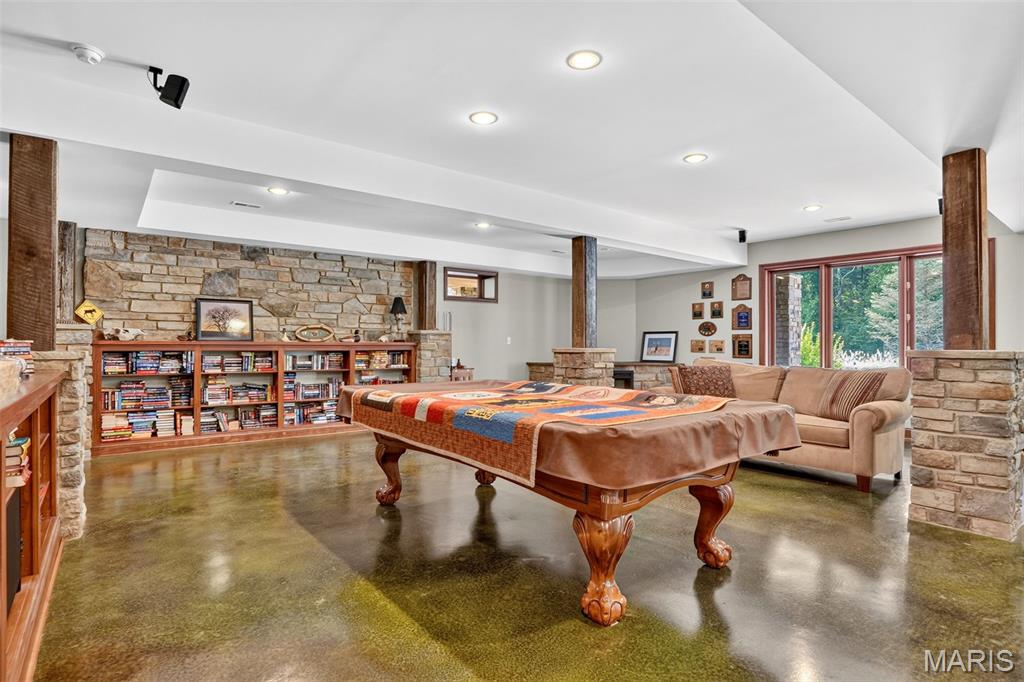 6388 Salamone Road