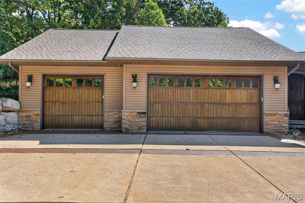 6388 Salamone Road