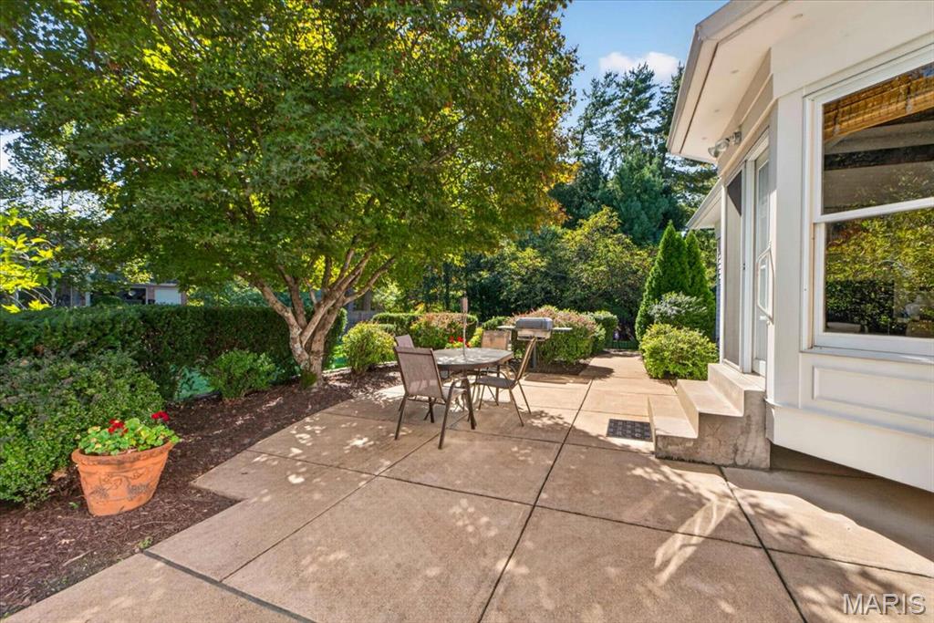 100 Wexler Manor Court