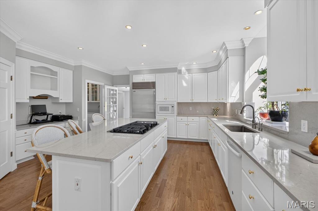 100 Wexler Manor Court