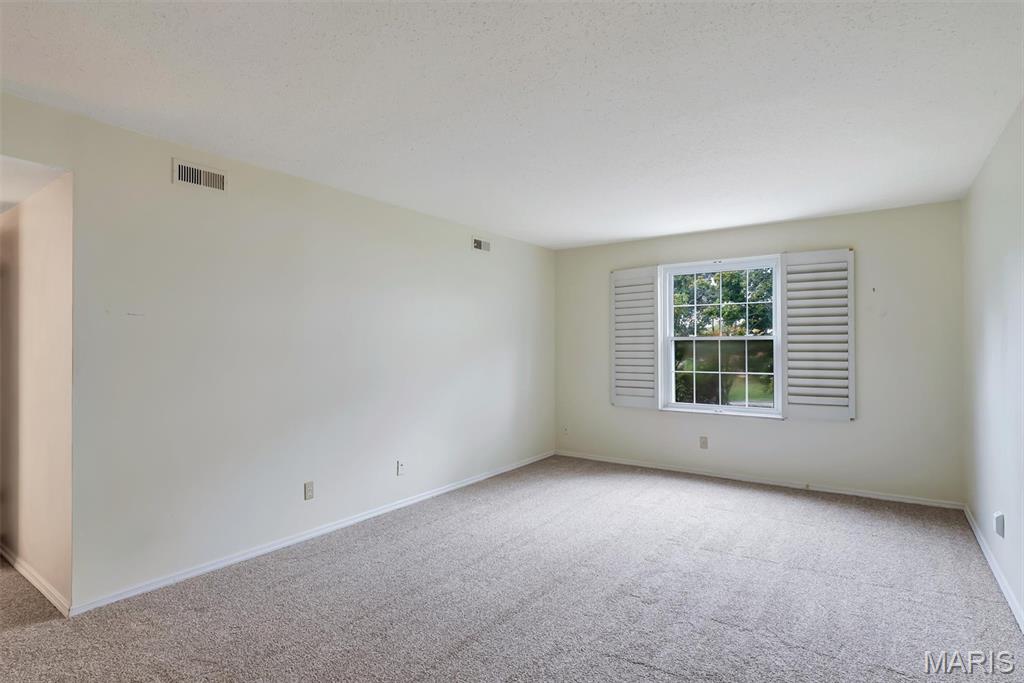 2335 Manor Grove Drive Unit: 11
