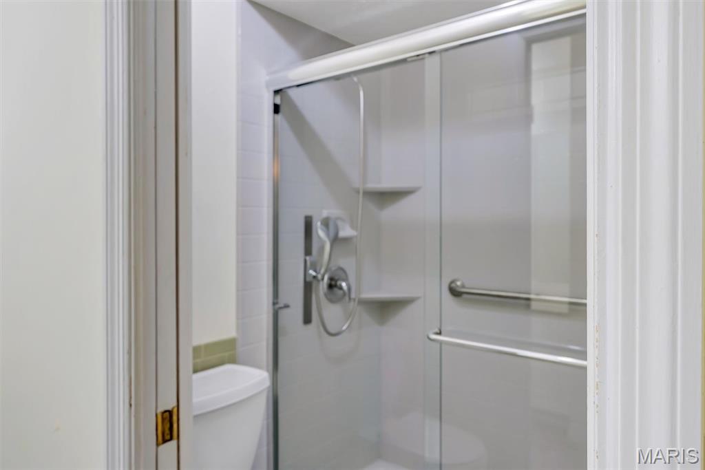 2335 Manor Grove Drive Unit: 11