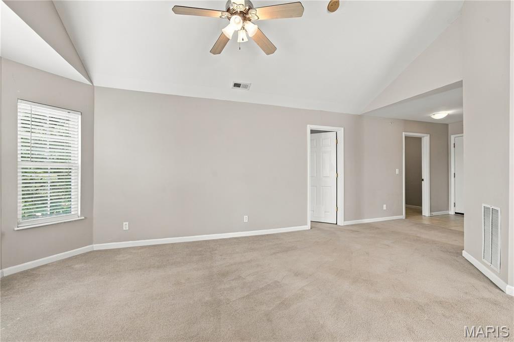 450 Benton Drive Unit: J