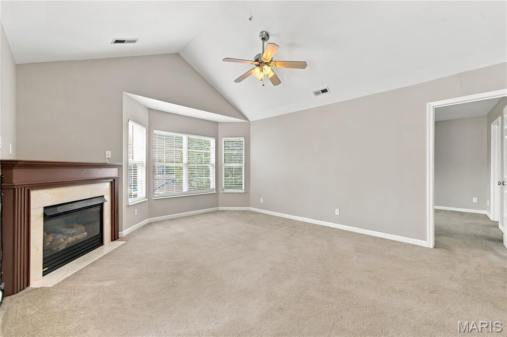 450 Benton Drive Unit: J