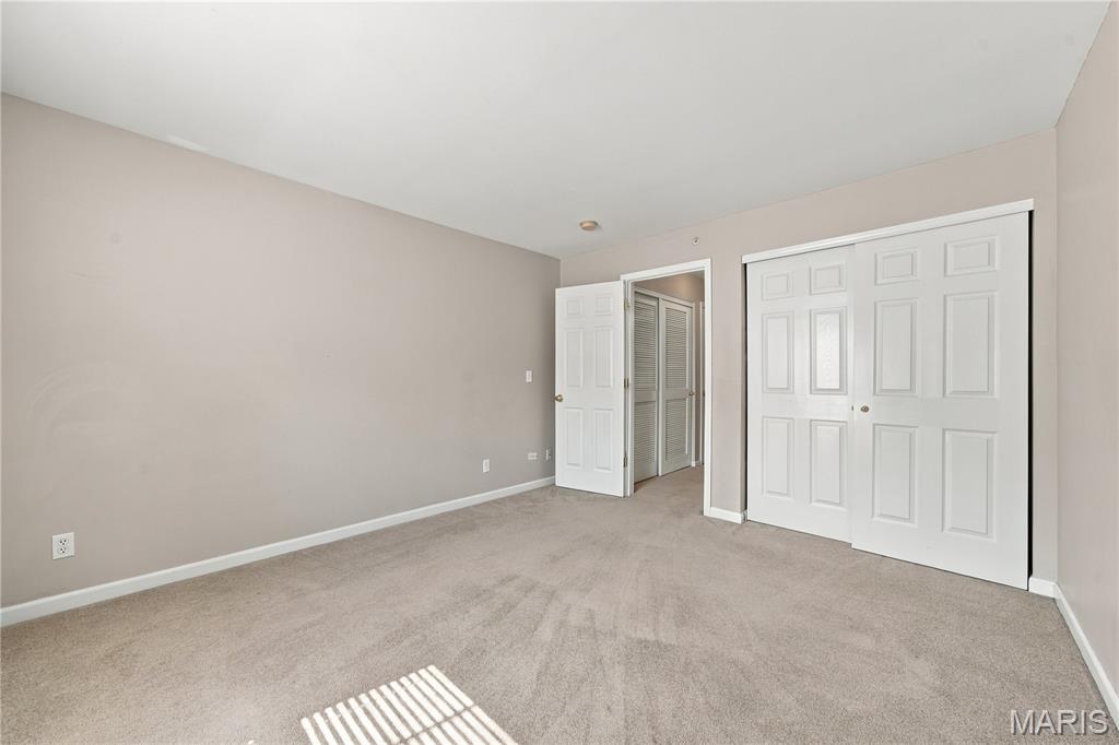450 Benton Drive Unit: J