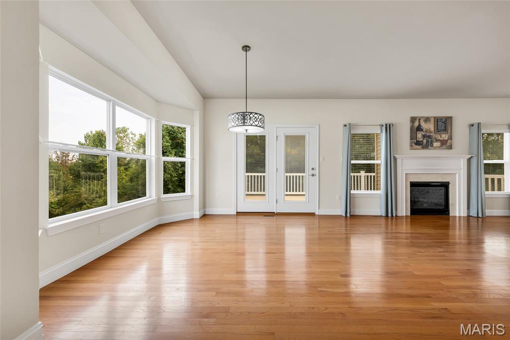 1216 Emerald Gardens Drive