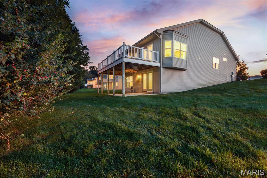 1216 Emerald Gardens Drive
