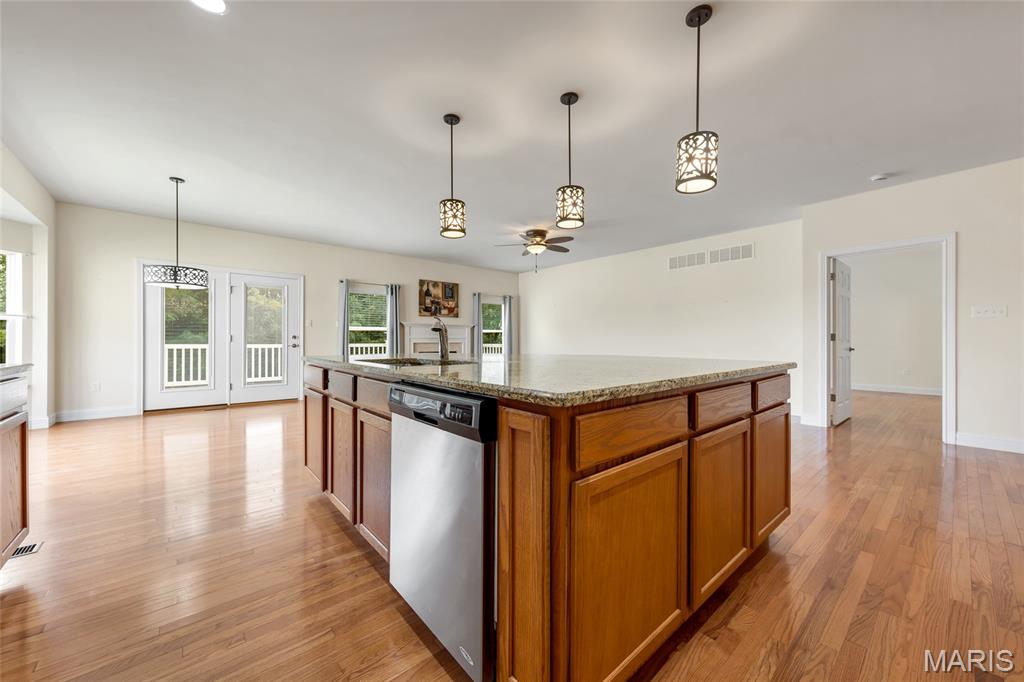 1216 Emerald Gardens Drive