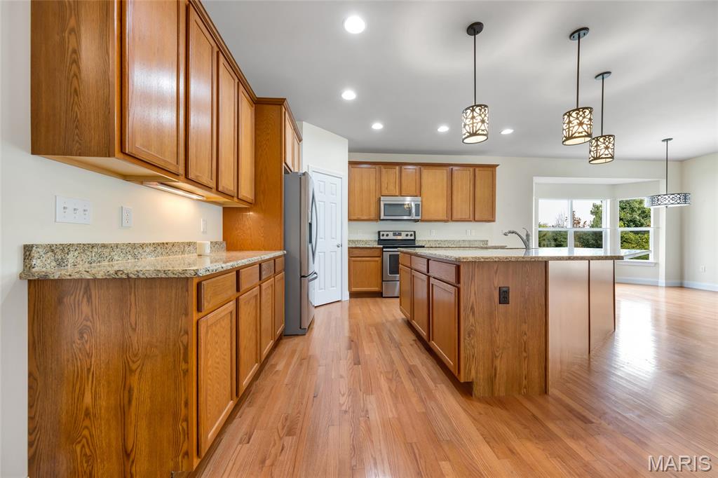 1216 Emerald Gardens Drive
