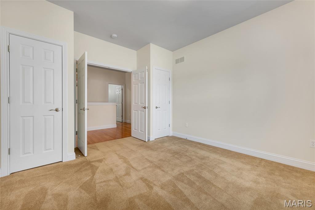 1216 Emerald Gardens Drive