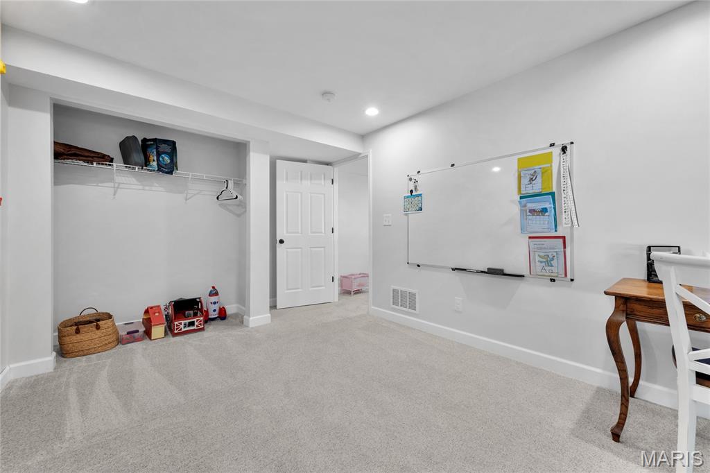 5507 Dressel Drive